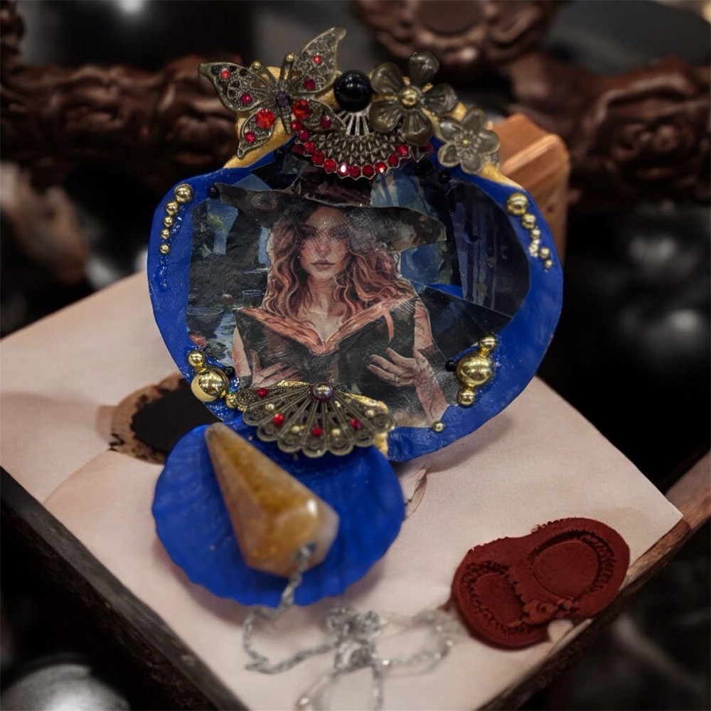 Gothic Witchy Seashell Decor – Set of Two